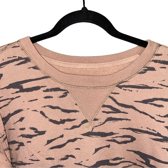 Abercrombie Soft A&F Collection Crewneck - Size: M - Picture 3 of 4